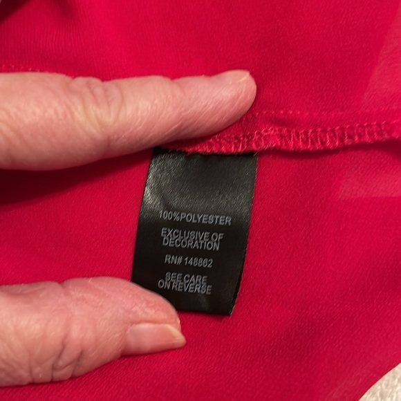 Torrid Lace V-neck Red Tank Top Women’s Plus 1 / 1XL Layering A-line - Picture 7 of 7